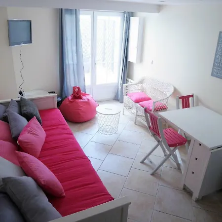 Tatil Evi Le 6 *